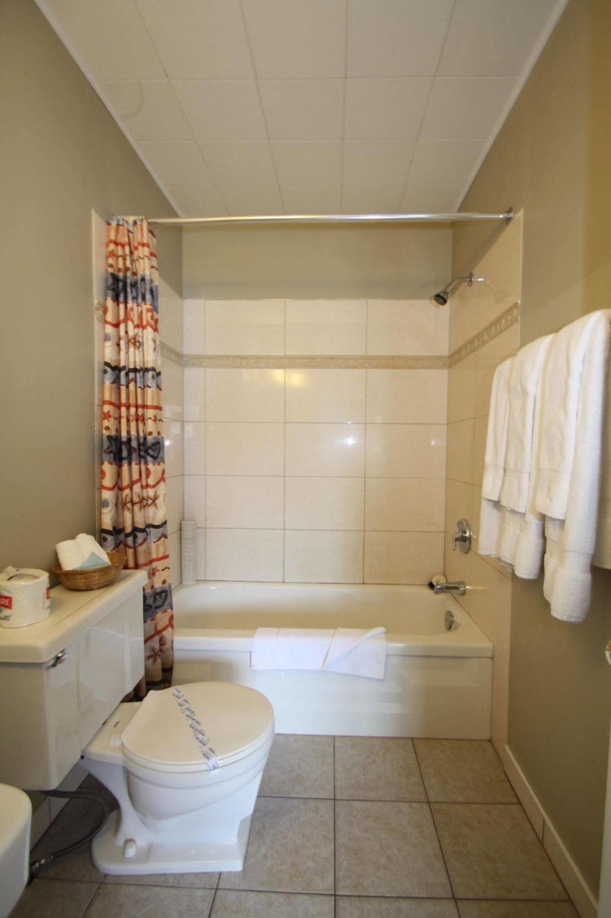 Harrison Spa Motel Харрисон-Хот-Спрингс Экстерьер фото
