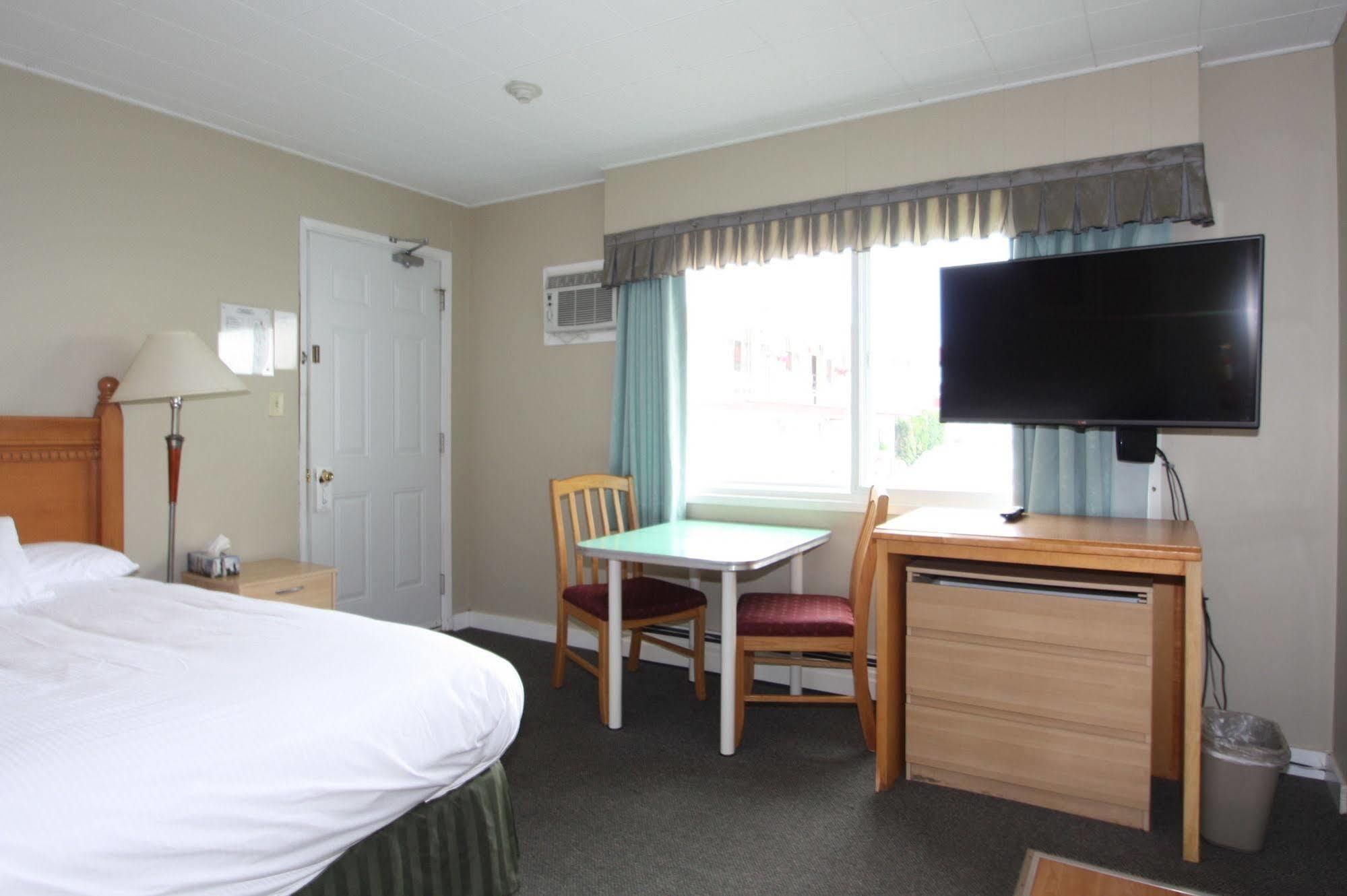Harrison Spa Motel Харрисон-Хот-Спрингс Экстерьер фото